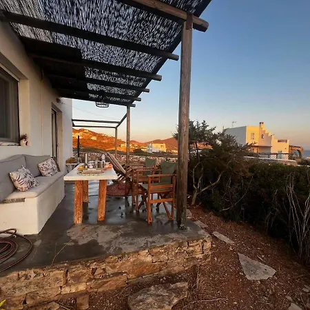Private House Agios Georgios Feriehus